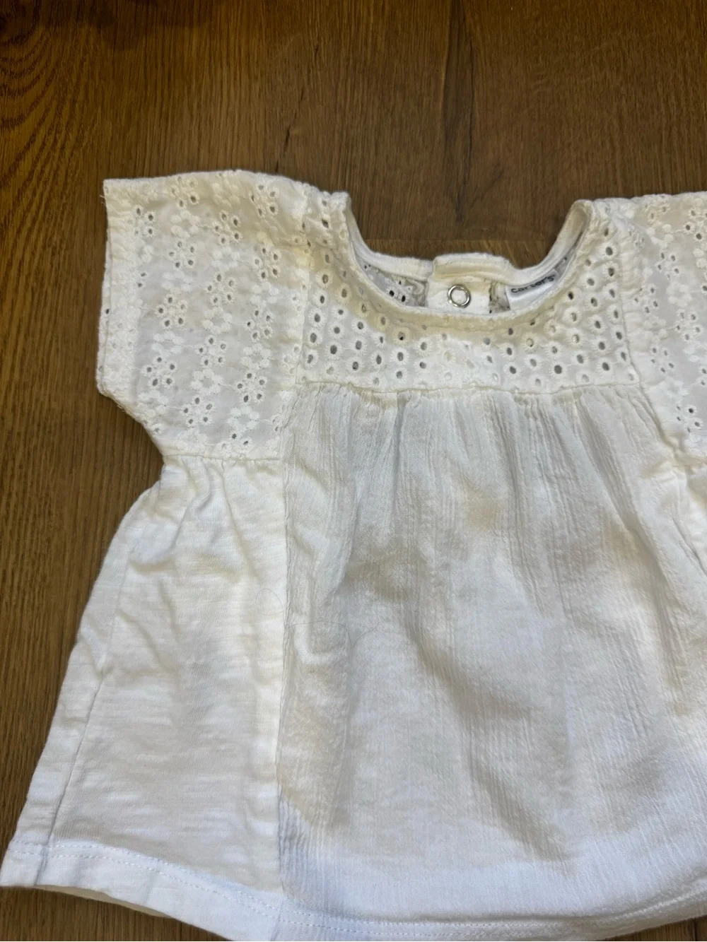 Carter’s Baby Girl 6M White Eyelet Flutter Sleeve Top
